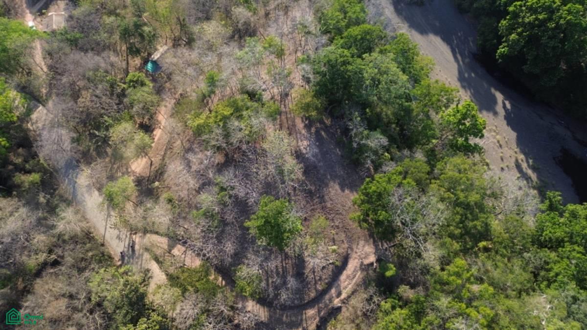 Large River Lot 1.75 acre in Camaronal