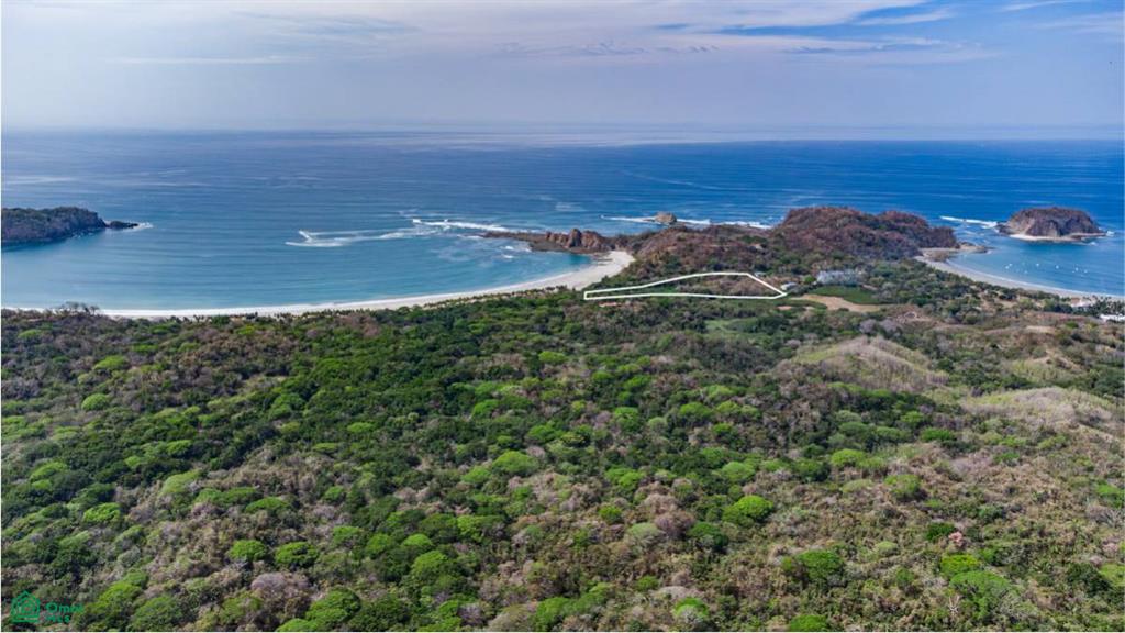 16 Acre Finca Sueño del Mar / Samara, Nicoya