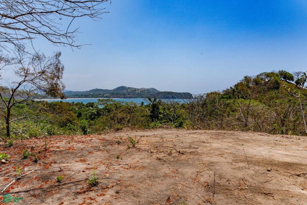 16 Acre Finca Sueño del Mar / Samara, Nicoya