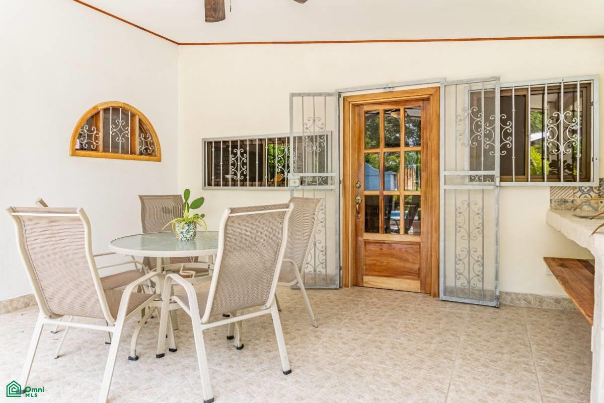Casa Bea / Samara, Nicoya