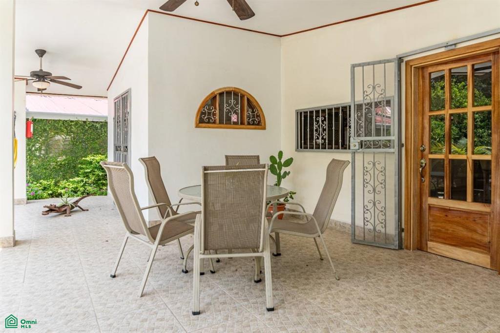 Casa Bea / Samara, Nicoya