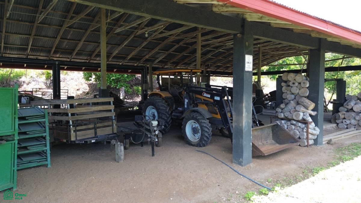 Finca Toro / , Huacas, Guanacaste
