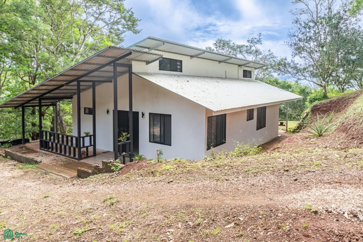 Casa Naranjal / Naranjal , Sámara, Guanacaste