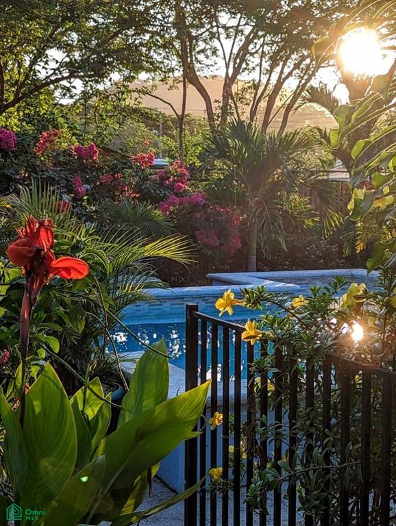 Coconut Life Cabinas / , Sámara, Guanacaste