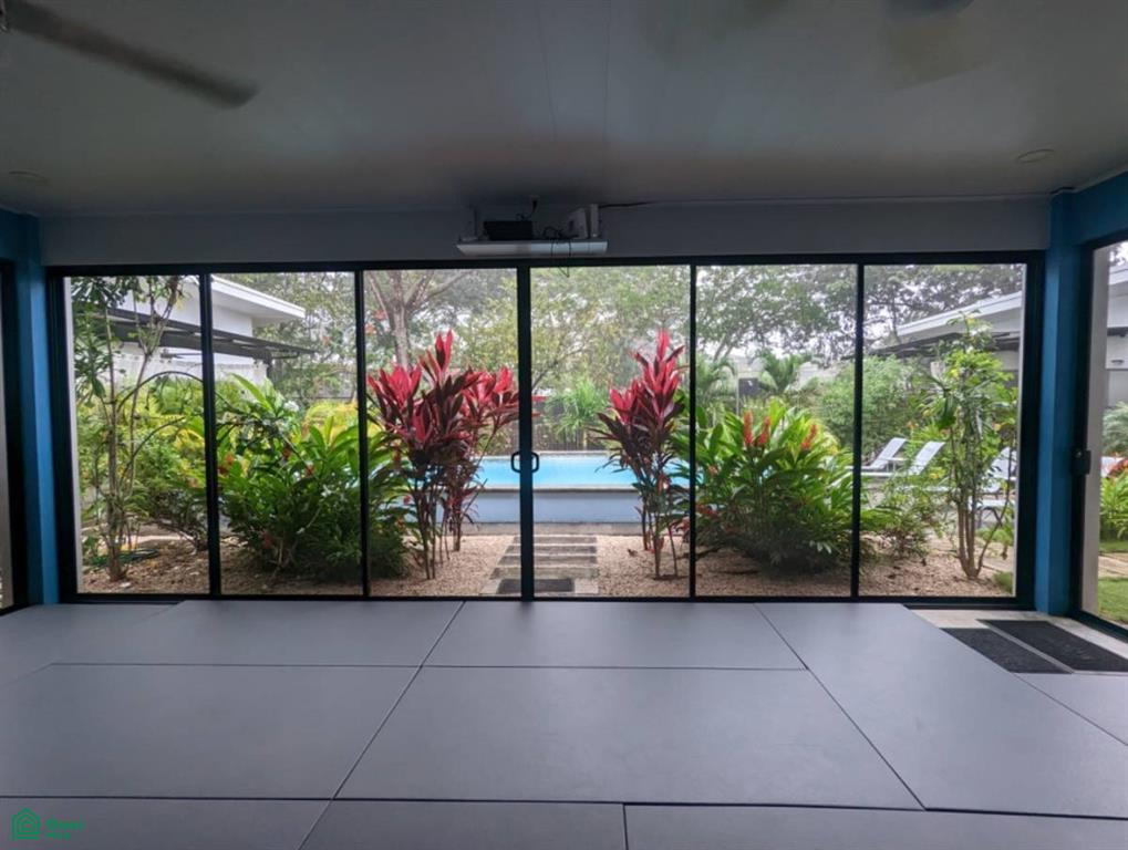 Coconut Life Cabinas / , Sámara, Guanacaste