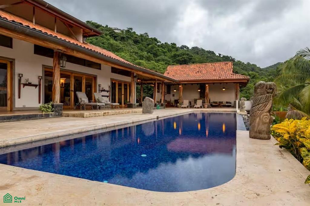 Harmonic Farms, Playa Camaronal , Zapotal, Nandayure, Guanacaste