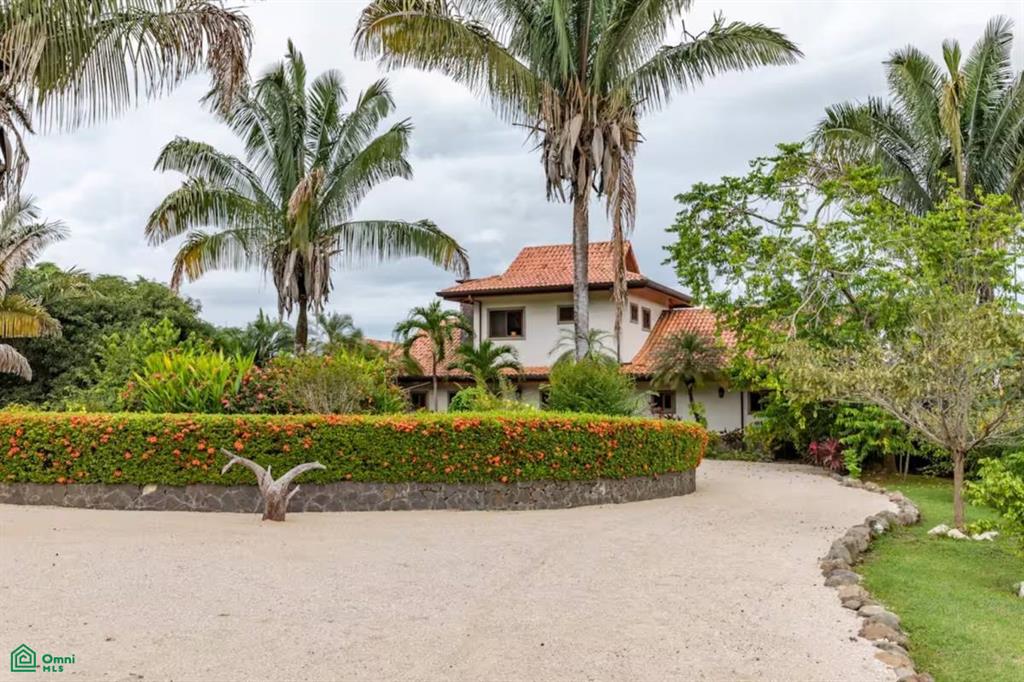 Harmonic Farms, Playa Camaronal , Zapotal, Nandayure, Guanacaste