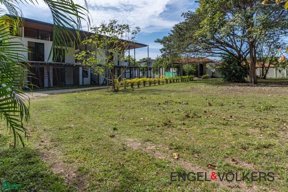 0.30 acre Lot / Canto de Gavilanes , Sámara, Guanacaste