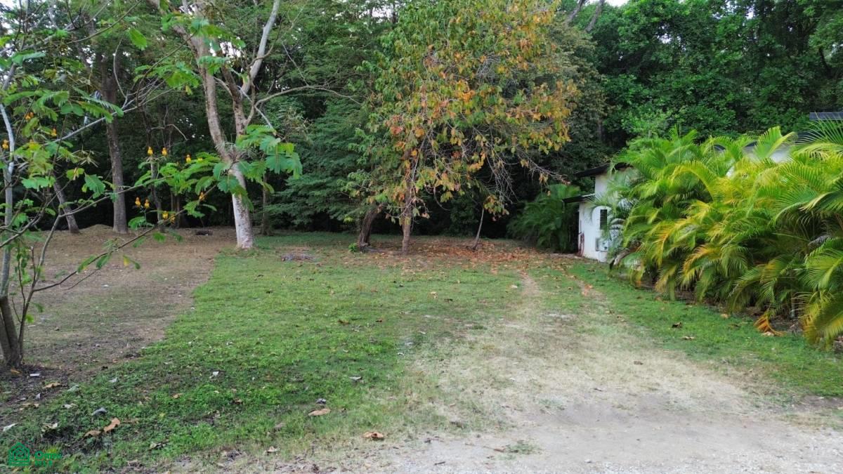0.30 acre Lot / Canto de Gavilanes , Sámara, Guanacaste