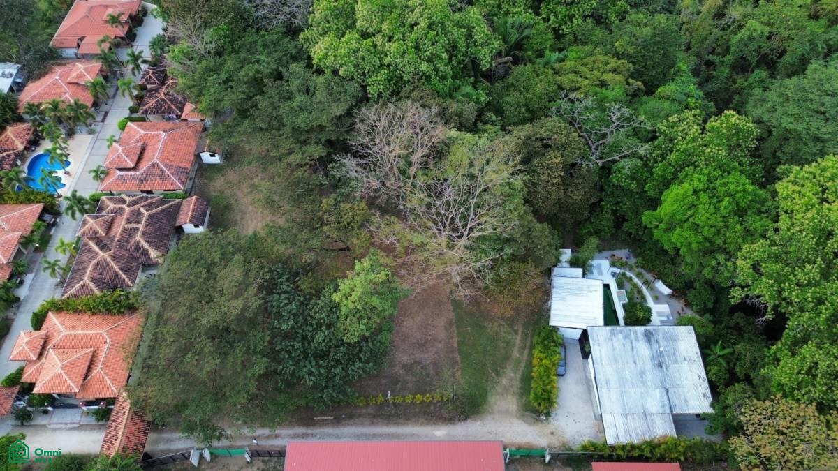 0.30 acre Lot / Canto de Gavilanes , Sámara, Guanacaste