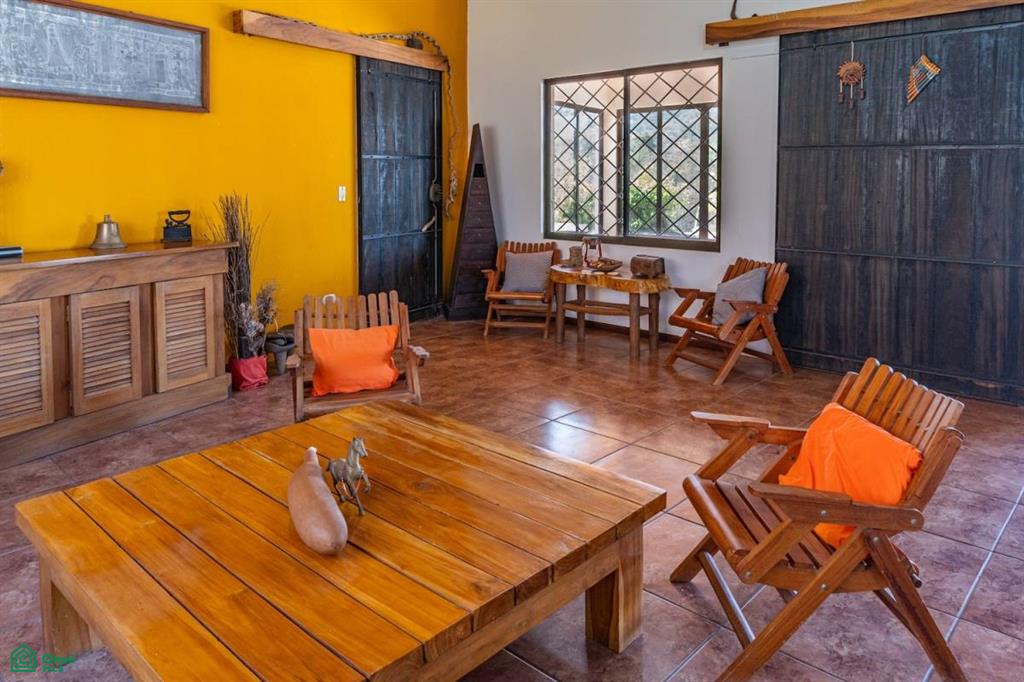 189 Acre Finca "Luna y Sol" / Caimital , Sámara, Guanacaste