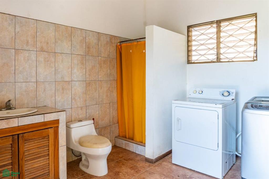 189 Acre Finca "Luna y Sol" / Caimital , Sámara, Guanacaste