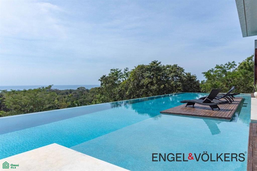 Black Beauty / Ostional, , Cuajiniquil, Guanacaste