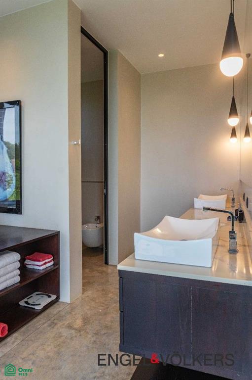 Black Beauty / Ostional, , Cuajiniquil, Guanacaste