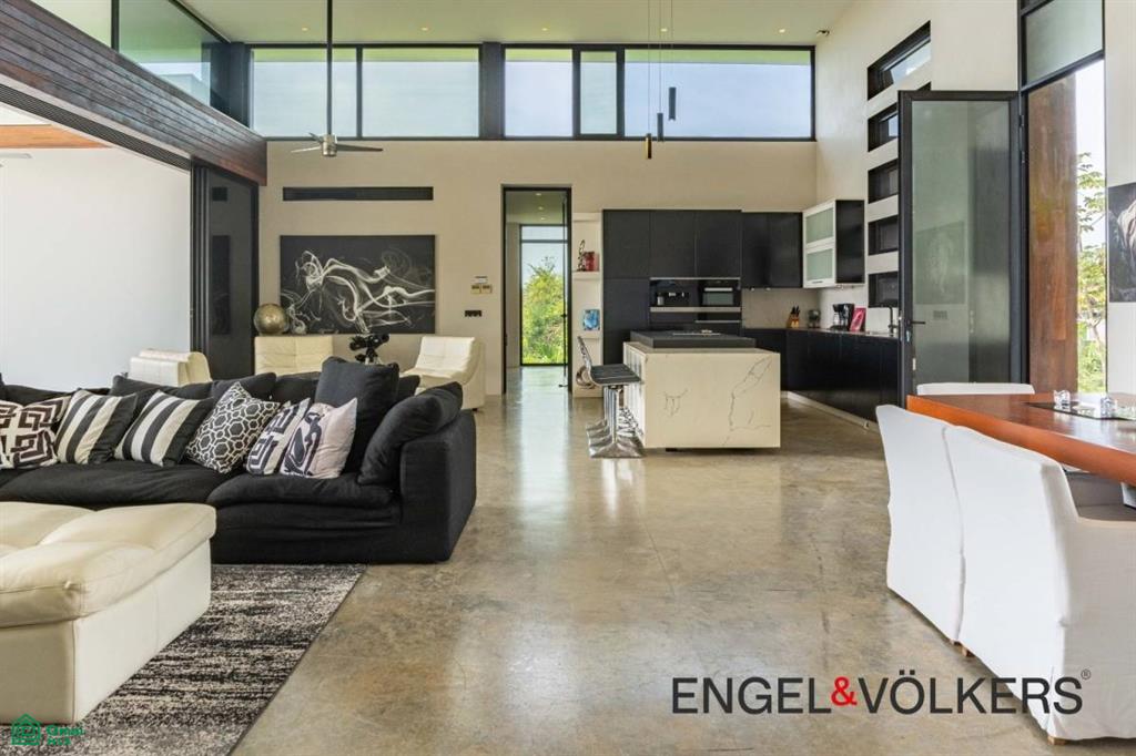 Black Beauty / Ostional, , Cuajiniquil, Guanacaste