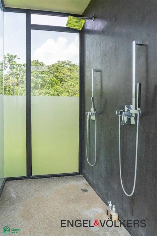 Black Beauty / Ostional, , Cuajiniquil, Guanacaste