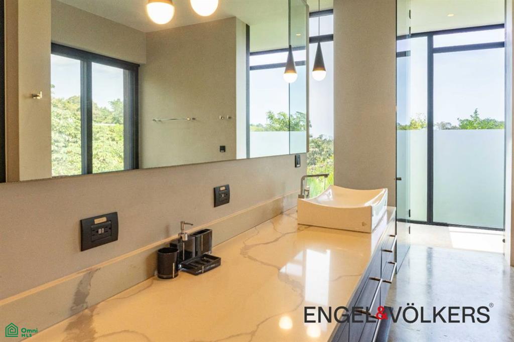 Black Beauty / Ostional, , Cuajiniquil, Guanacaste