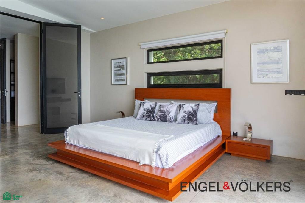 Black Beauty / Ostional, , Cuajiniquil, Guanacaste