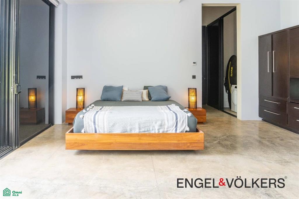 Black Beauty / Ostional, , Cuajiniquil, Guanacaste