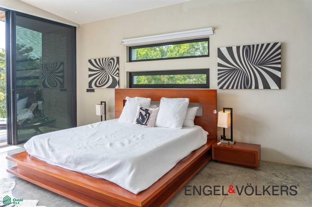 Black Beauty / Ostional, , Cuajiniquil, Guanacaste