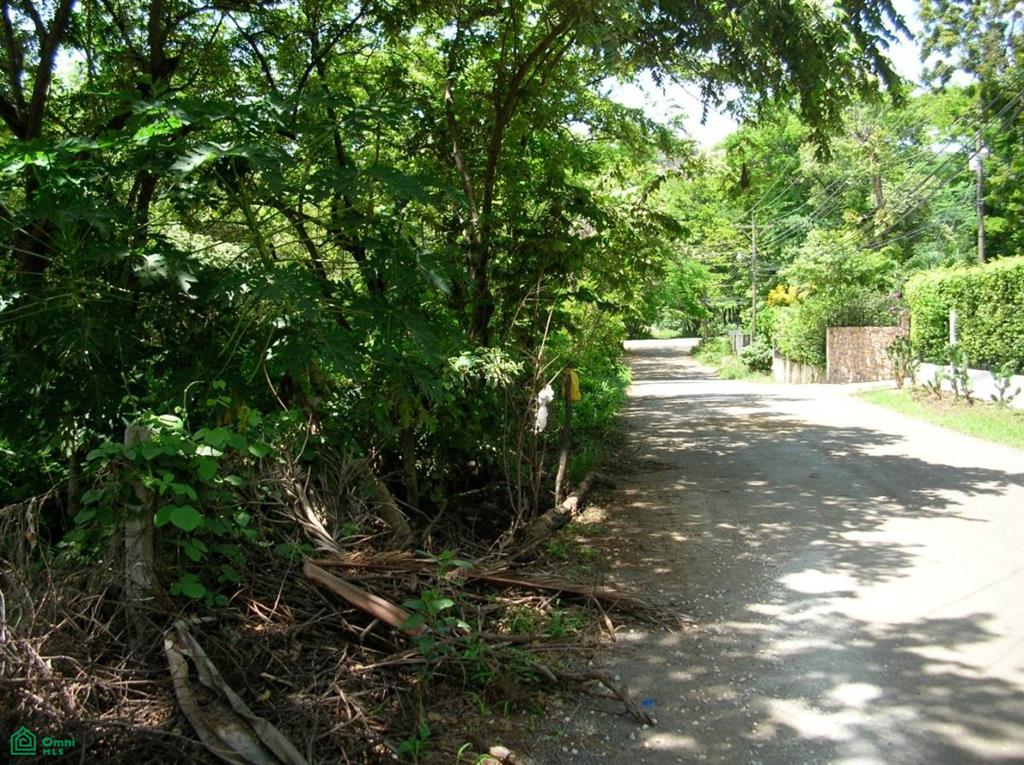 Walking Distance Beachside Corner Lot with Water , Playa Hermosa, Carrillo, Guanacaste