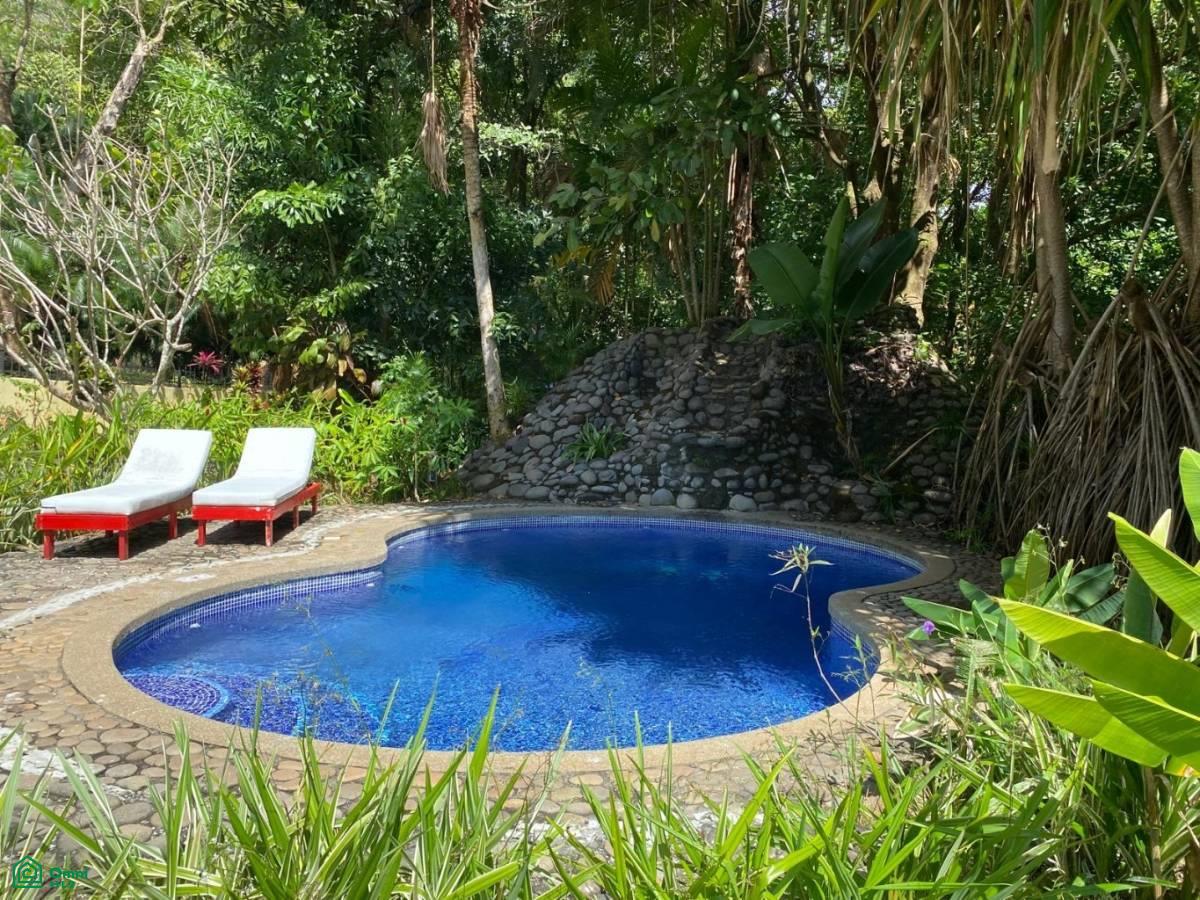 Casa Cascada