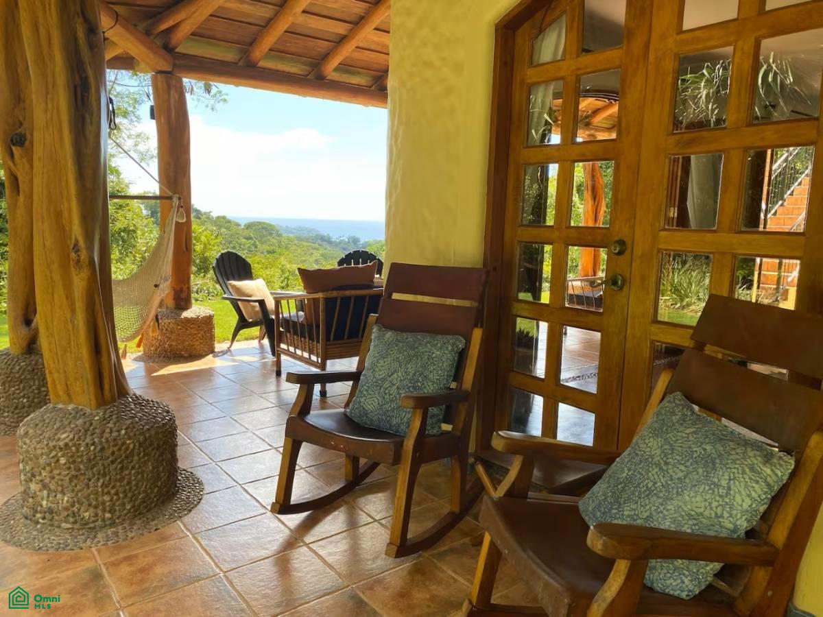 Casa Cascada