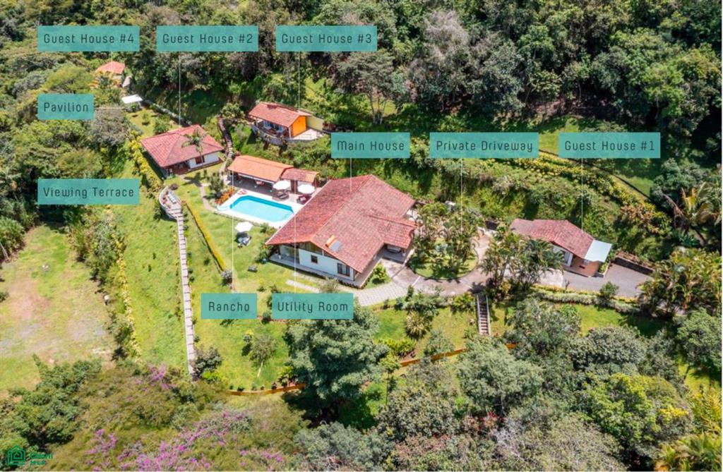 Exceptional Private Retreat in Atenas