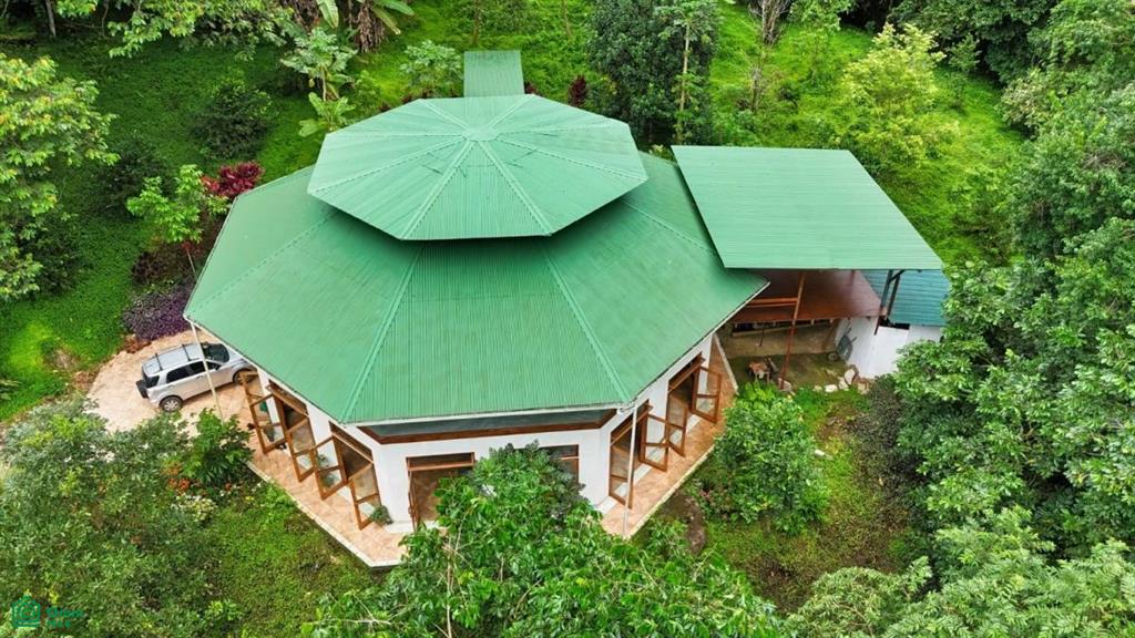 Tranquil Octagon Home in the Lush Diamante Valley , Tinamaste, Perez Zeledon, San Jose