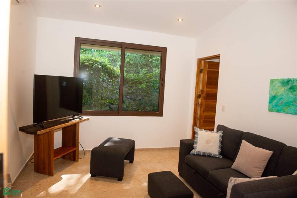 Spectacular Oceanview Retreat in Bellevue Isla Tortuga