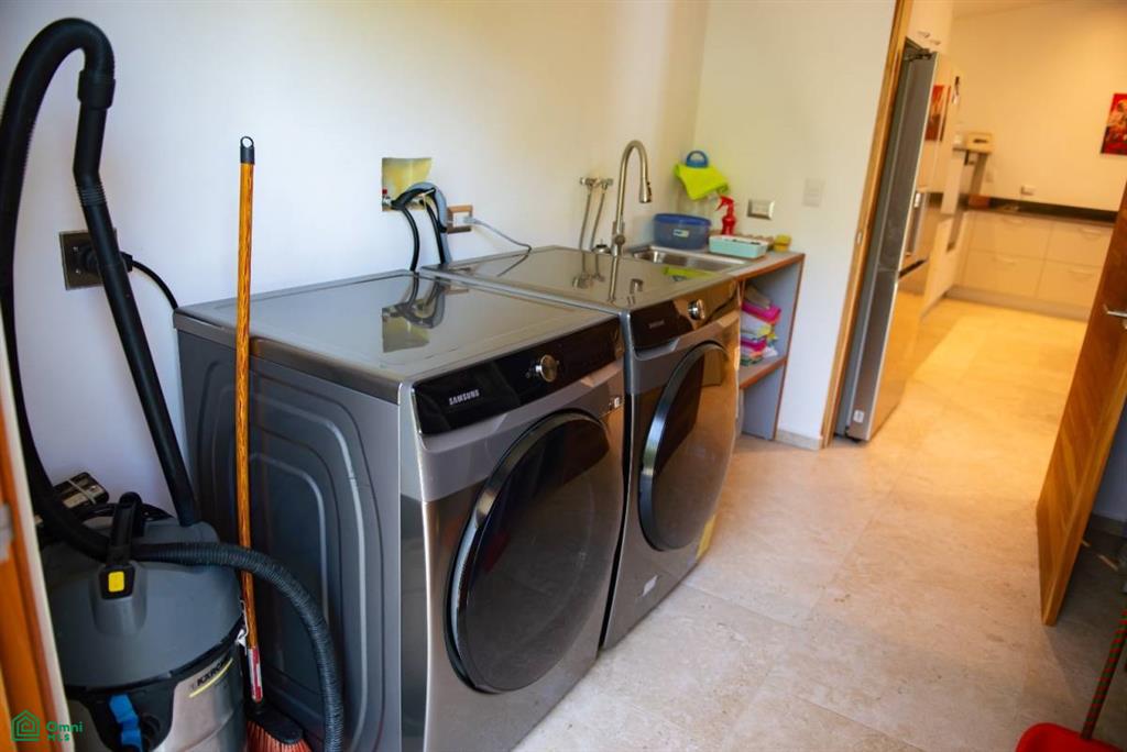 Spectacular Oceanview Retreat in Bellevue Isla Tortuga