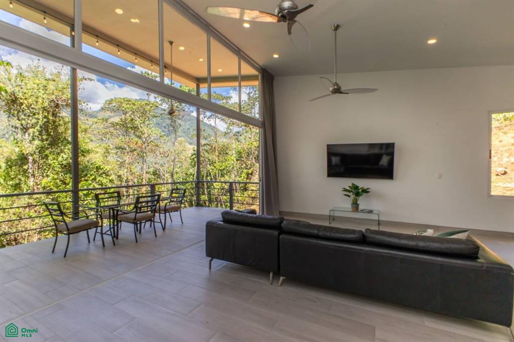 Stunning Luxury Mountain Villa, Chimirol , Rivas, Perez Zeledon, San Jose