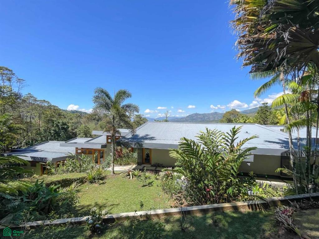 Stunning Luxury Mountain Villa, Chimirol , Rivas, Perez Zeledon, San Jose