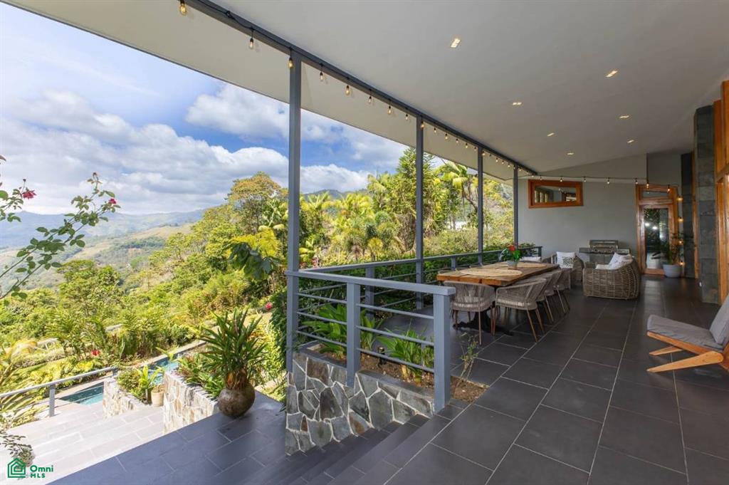 Stunning Luxury Mountain Villa, Chimirol , Rivas, Perez Zeledon, San Jose