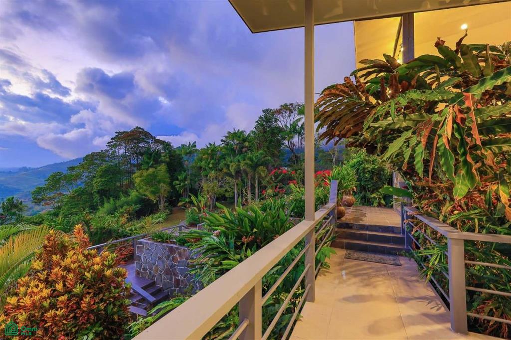Stunning Luxury Mountain Villa, Chimirol , Rivas, Perez Zeledon, San Jose