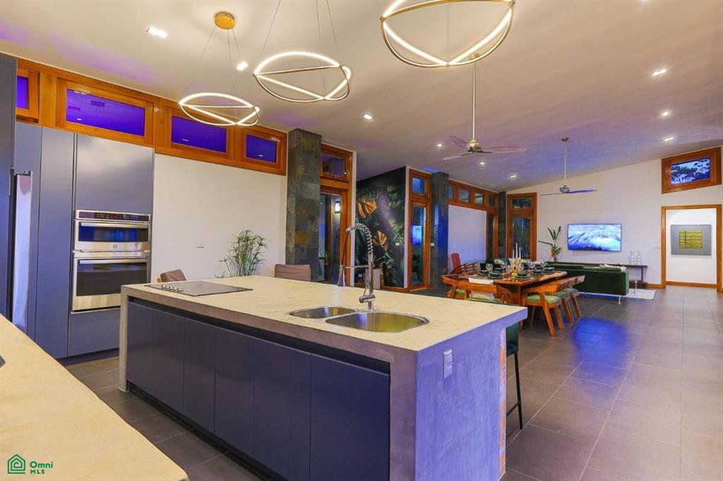 Stunning Luxury Mountain Villa, Chimirol , Rivas, Perez Zeledon, San Jose