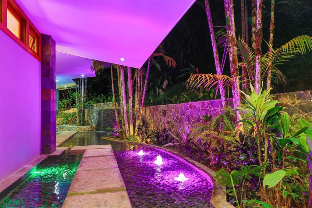 Stunning Luxury Mountain Villa, Chimirol , Rivas, Perez Zeledon, San Jose