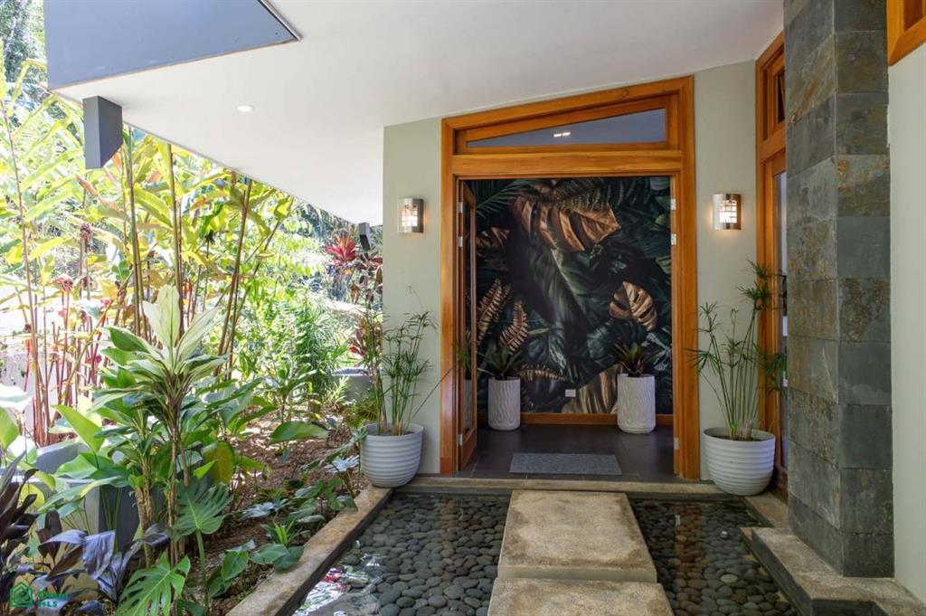 Stunning Luxury Mountain Villa, Chimirol , Rivas, Perez Zeledon, San Jose