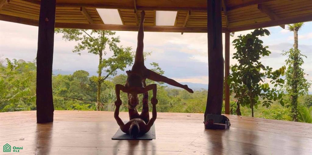 Turn Key Retreat Center for sale. Pueblo Arenal, Retreat Center , Arenal, Guanacaste