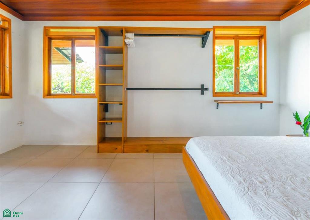 Turnkey 10-Bedroom Airbnb Investment with Pool & Commercial Potential in Ojochal , Puerto Cortés, Osa, Puntarenas