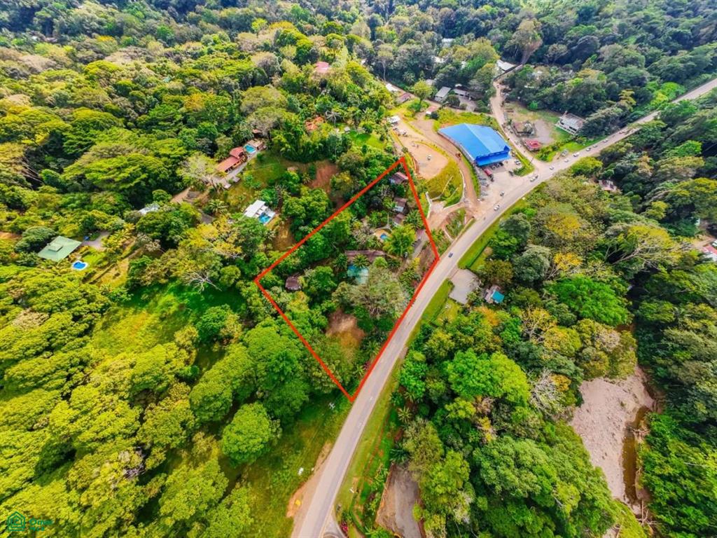 Turnkey 10-Bedroom Airbnb Investment with Pool & Commercial Potential in Ojochal , Puerto Cortés, Osa, Puntarenas