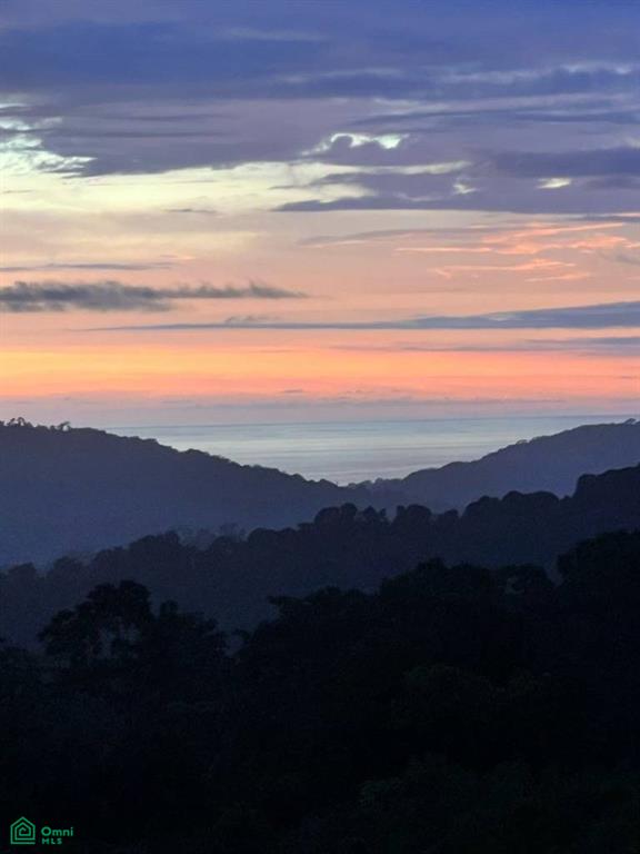 Elegant 3-Bedroom Home with Ocean & Mountain Views in the Heart of Tinamaste , Tinamaste, Perez Zeledon, San Jose