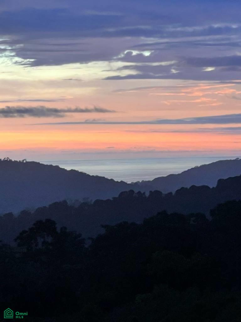 Elegant 3-Bedroom Home with Ocean & Mountain Views in the Heart of Tinamaste , Tinamaste, Perez Zeledon, San Jose