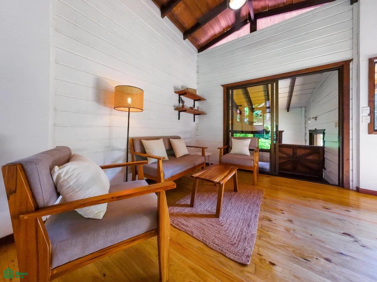 Secluded Jungle Retreat with Riverfront & Expansion Potential in the Heart of Ojochal , Puerto Cortés, Osa, Puntarenas