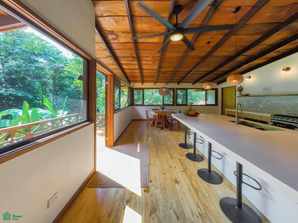 Secluded Jungle Retreat with Riverfront & Expansion Potential in the Heart of Ojochal , Puerto Cortés, Osa, Puntarenas