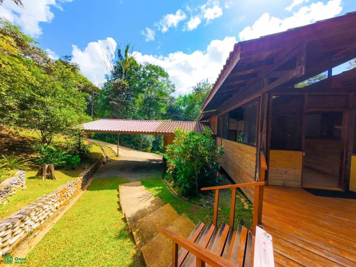 Secluded Jungle Retreat with Riverfront & Expansion Potential in the Heart of Ojochal , Puerto Cortés, Osa, Puntarenas