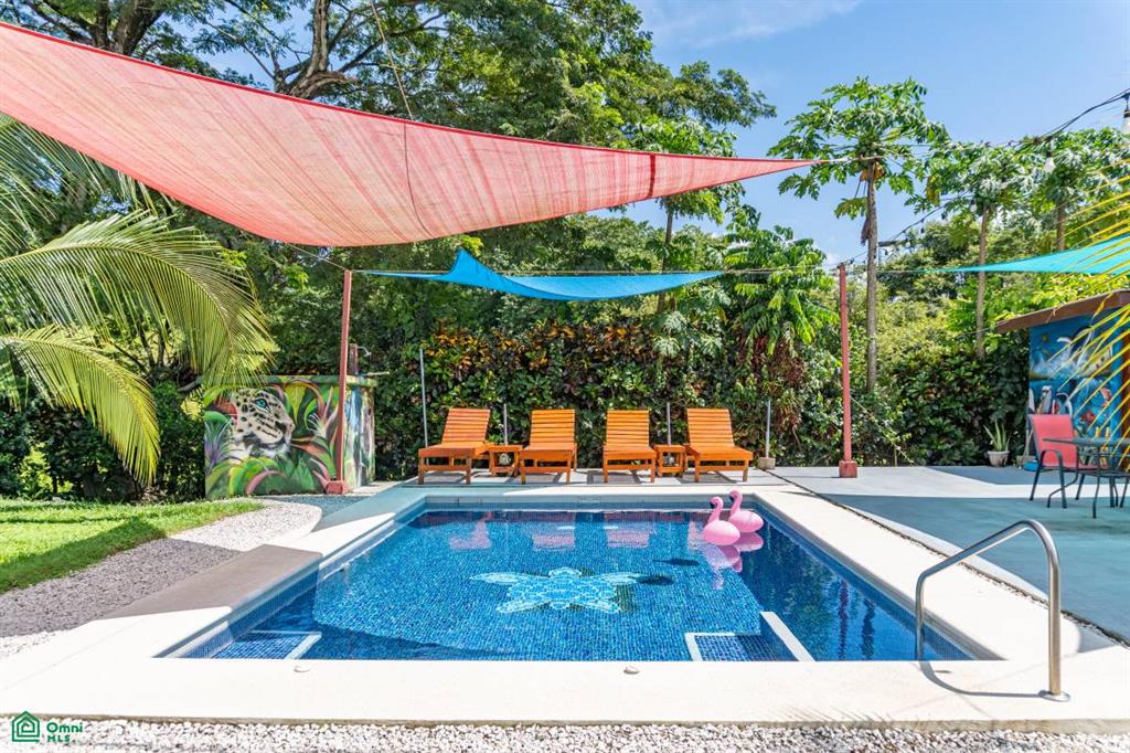 Tuki Tuki Investment Hotel