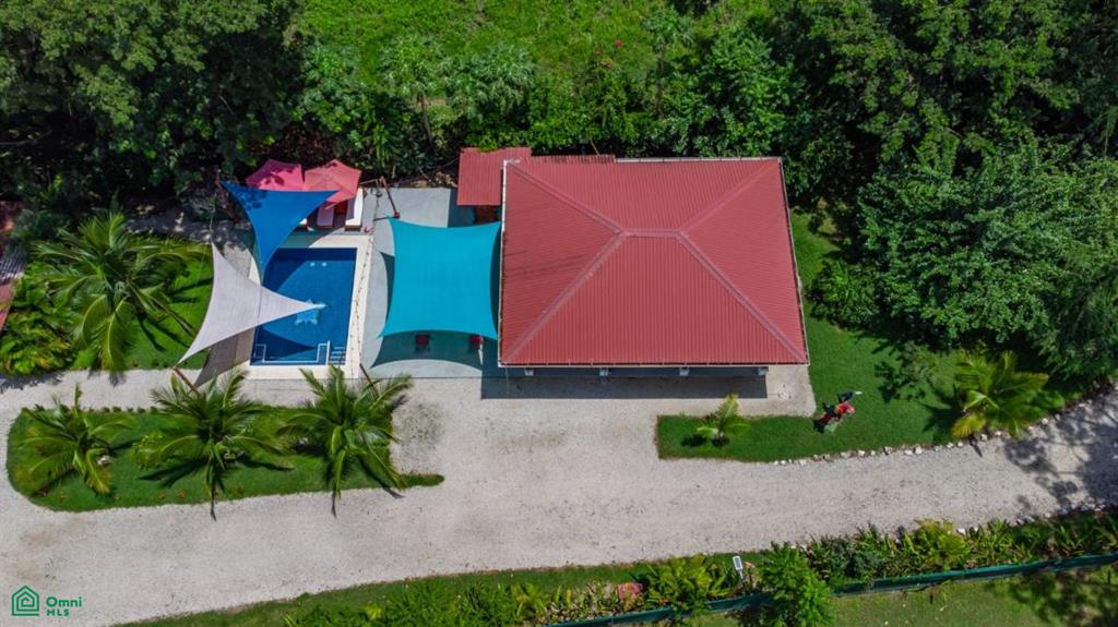 Tuki Tuki Investment Hotel