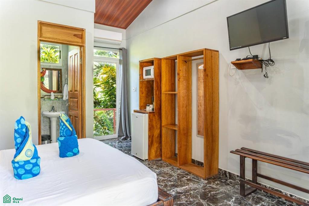 Tuki Tuki Investment Hotel