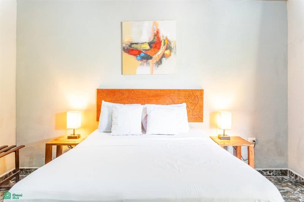 Tuki Tuki Investment Hotel